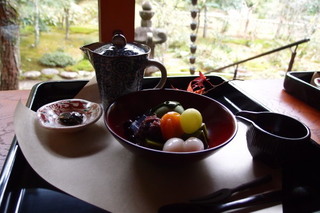PB112810.jpg
